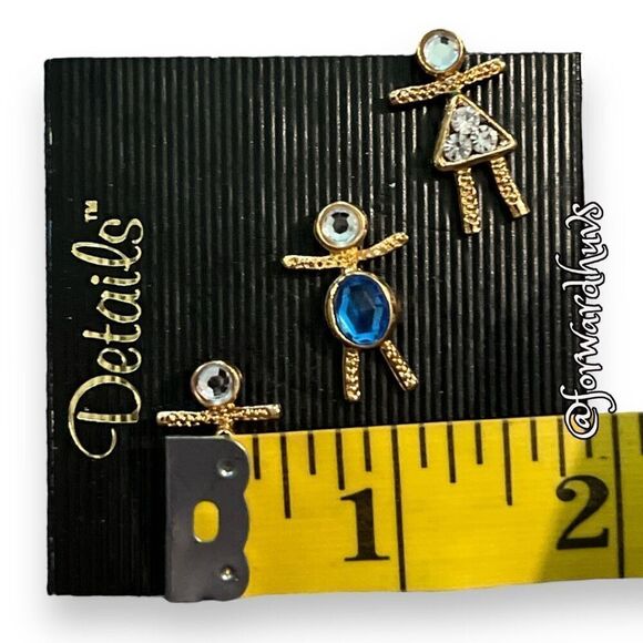 Details brand Set of Three People Pins NWT - Picture 5 of 10